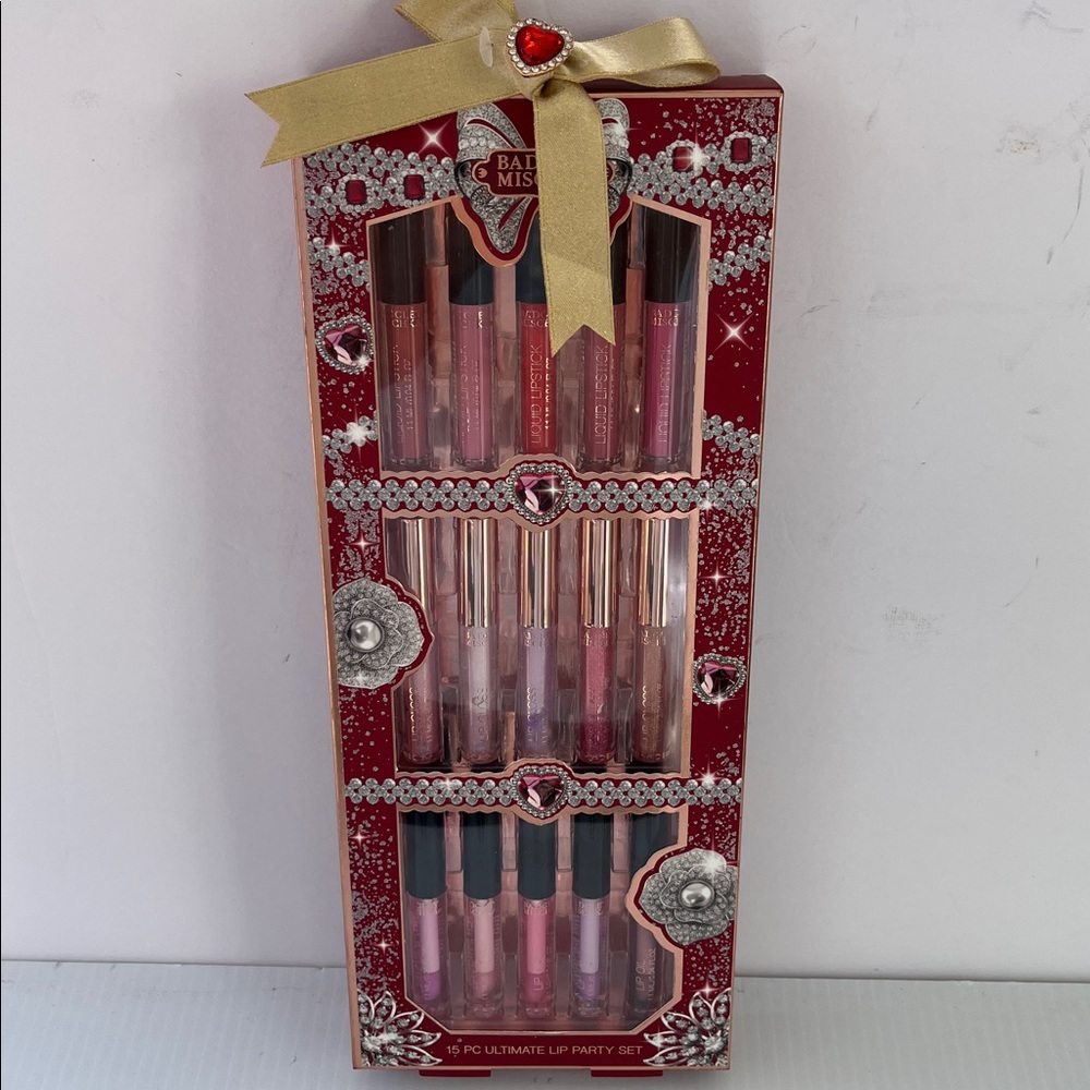 💗BADGLEY MISCHKA Ultimate Lip Party Set Brand New